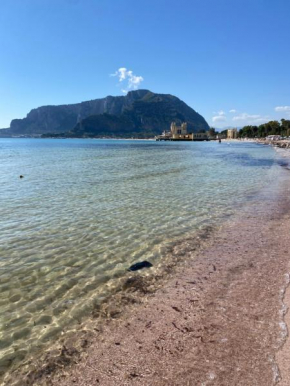 Отель Mondello sweet home, Палермо